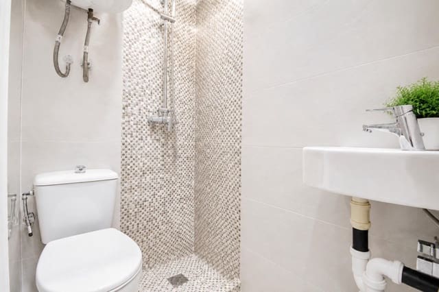 3 bedroom Flat for sale in Santa Catalina, Palma de Mallorca - € 365,000 (Ref: 9959760)