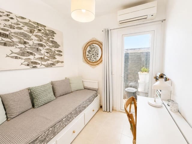 Appartement de 2 chambres à louer à Llucmajor avec piscine - 1 600 € (Ref: 9984978)
