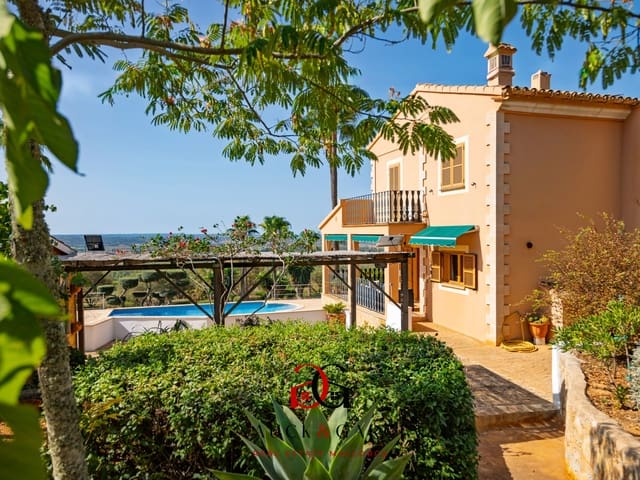 4 makuuhuone Huvila myytävänä paikassa Puntiró, Palma de Mallorca mukana uima-altaan 
autotalli - 2 100 000 € (Ref: 10041932)