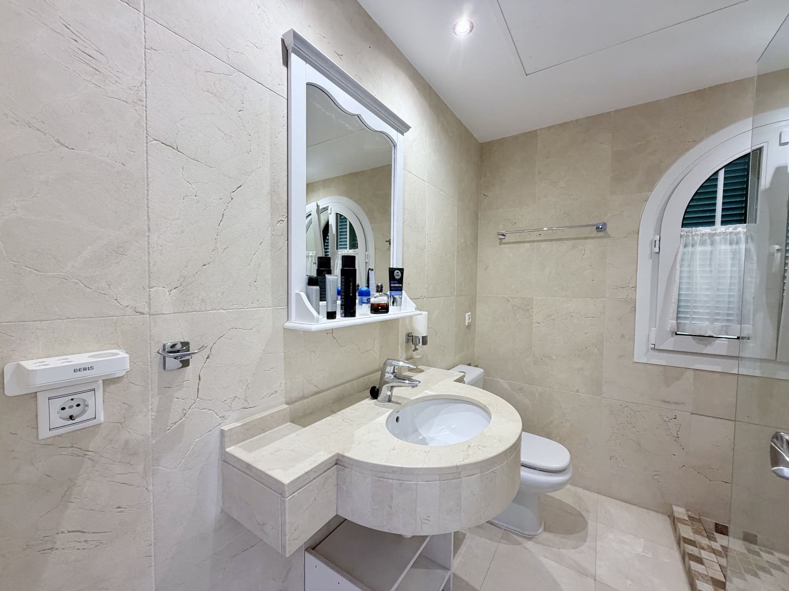 3 quarto Moradia em Banda para venda em Puig de Ros com piscina garagem - 1 040 000 € (Ref: 10124549)