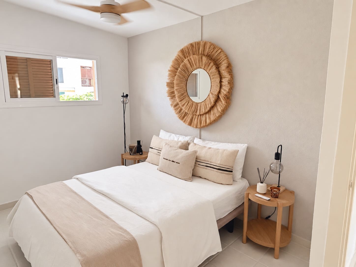 2 bedroom Apartment for sale in Puerto Portals with pool - € 929,000 (Ref: 10168885)