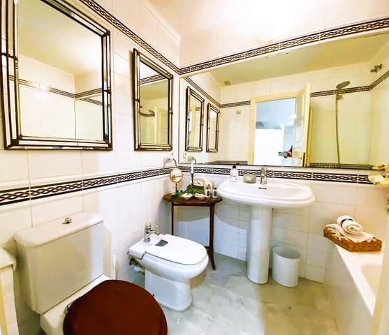 3 bedroom Apartment for sale in Bendinat, Calvià with pool - € 780,000 (Ref: 7385754)