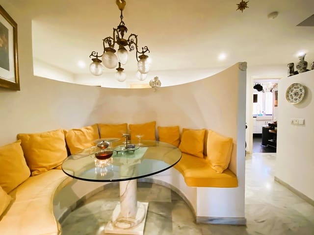 3 bedroom Apartment for sale in Bendinat, Calvià with pool - € 780,000 (Ref: 7385754)