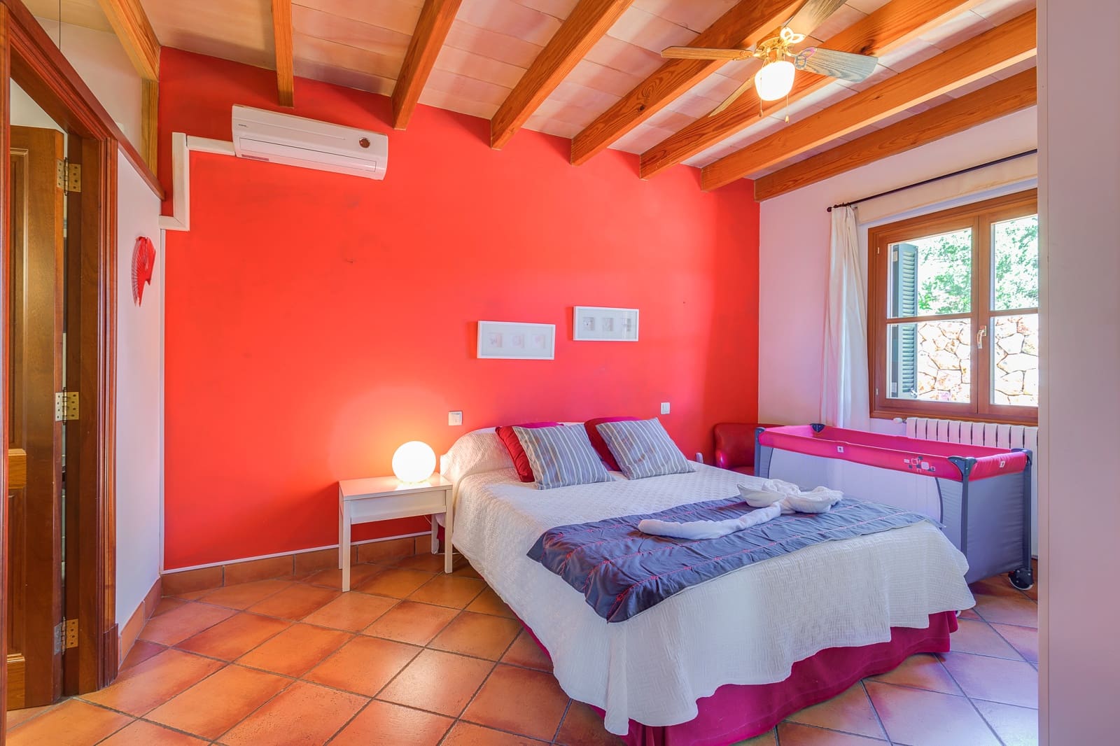 6 bedroom Finca/Country House for sale in Alaro with pool garage - € 3,800,000 (Ref: 7402036)