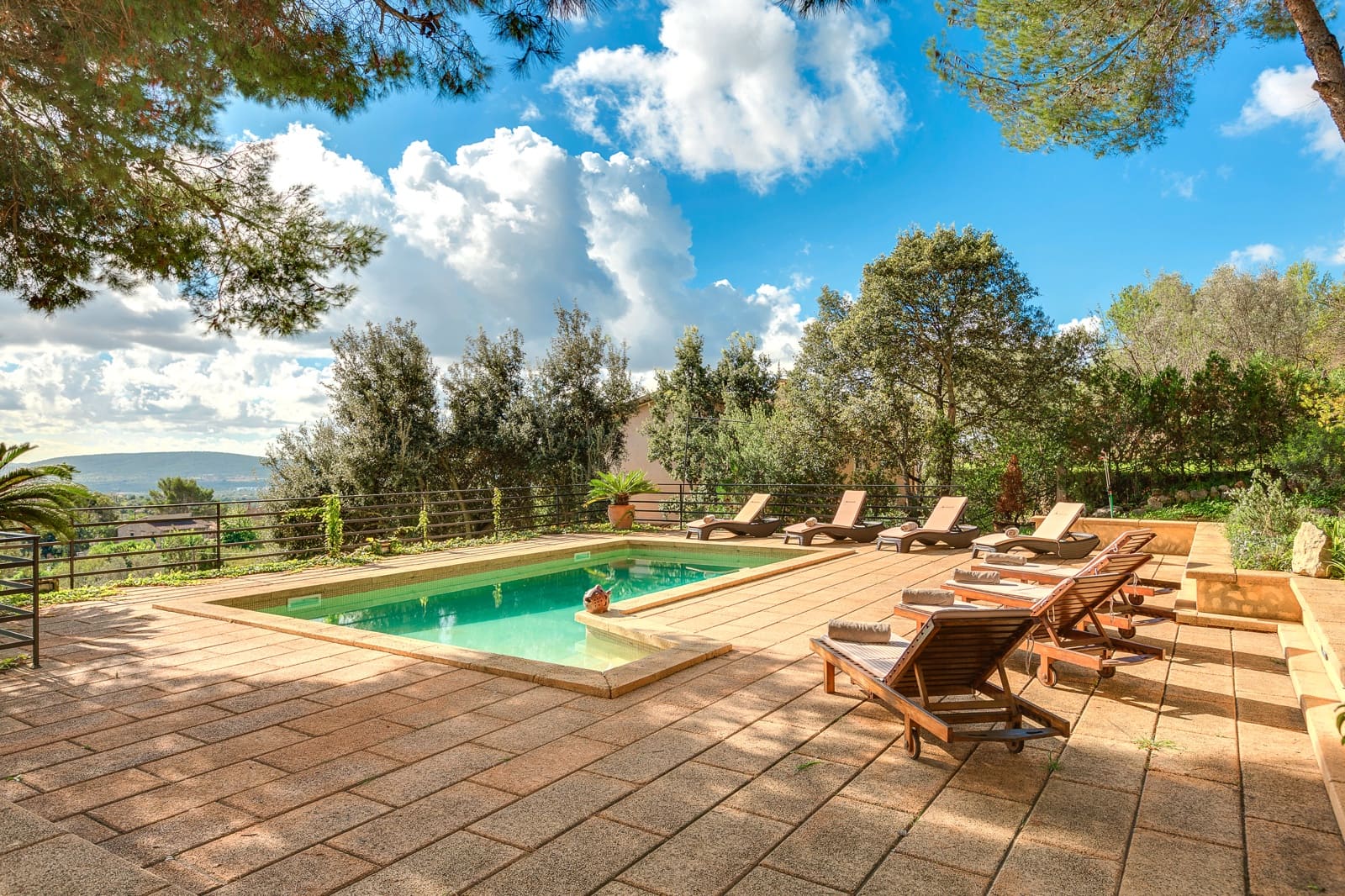 6 bedroom Finca/Country House for sale in Alaro with pool garage - € 3,800,000 (Ref: 7402036)