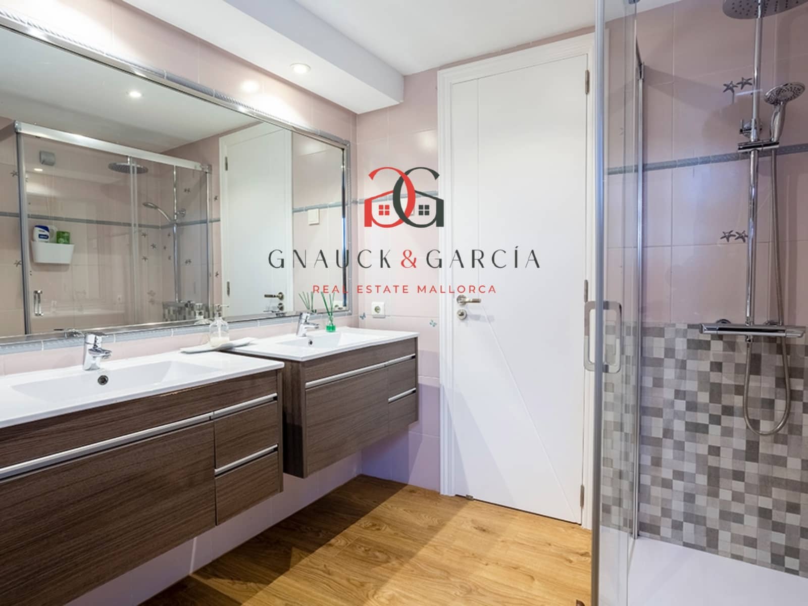 6 slaapkamer Huis te koop in Son Veri Nou met zwembad garage - € 1.190.000 (Ref: 7433321)