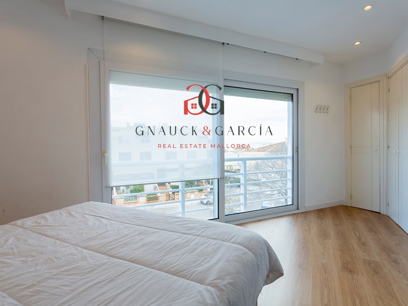 6 slaapkamer Huis te koop in Son Veri Nou met zwembad garage - € 1.190.000 (Ref: 7433321)