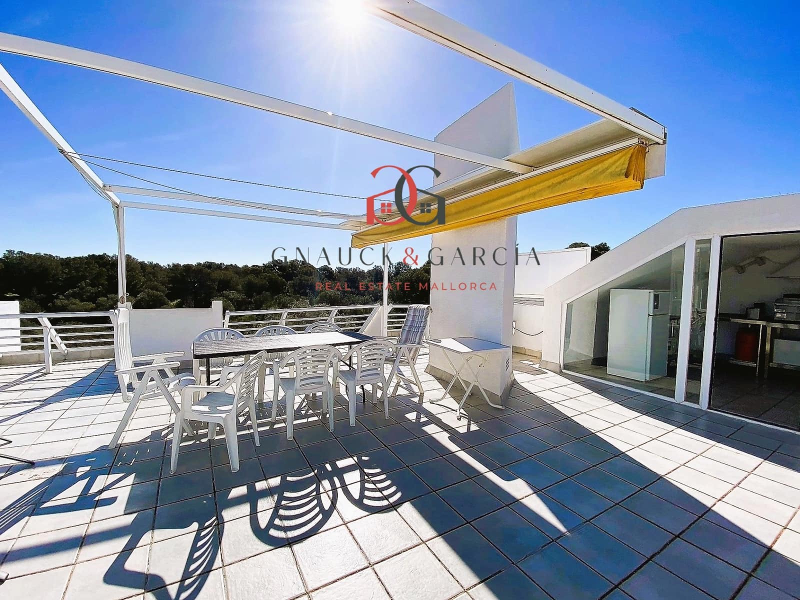 6 slaapkamer Huis te koop in Son Veri Nou met zwembad garage - € 1.190.000 (Ref: 7433321)