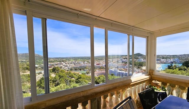 3 Zimmer Villa zu verkaufen in Santa Ponsa, Calvià mit Pool Garage - 1.750.000 € (Ref: 7508354)