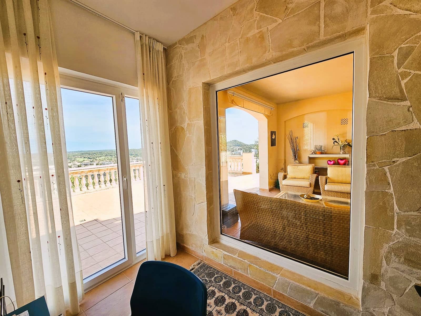 3 bedroom Villa for sale in Santa Ponsa with pool garage - € 1,750,000 (Ref: 7508354)