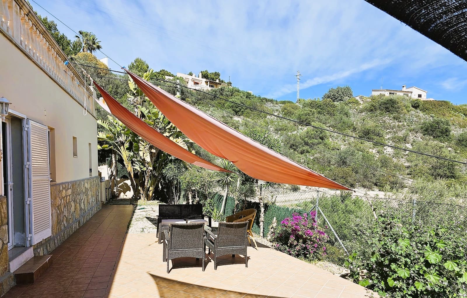 3 bedroom Villa for sale in Santa Ponsa with pool garage - € 1,750,000 (Ref: 7508354)