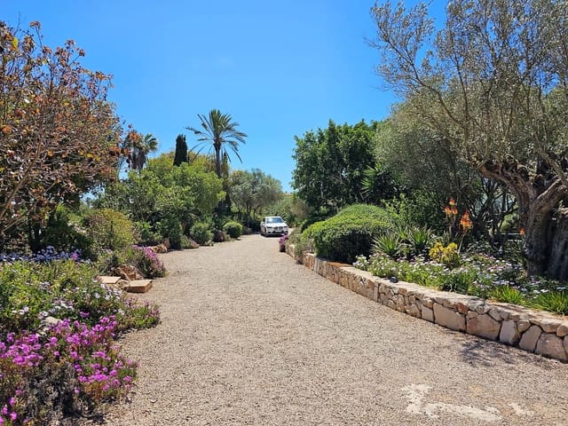 Finca/Casa Rural de 6 habitaciones en Santanyí en venta con piscina garaje - 3.200.000 € (Ref: 7528738)