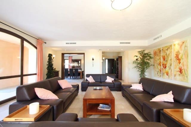 6 Zimmer Finca/Landgut zu verkaufen in Santa María del Camí mit Pool Garage - 2.895.000 € (Ref: 7938740)