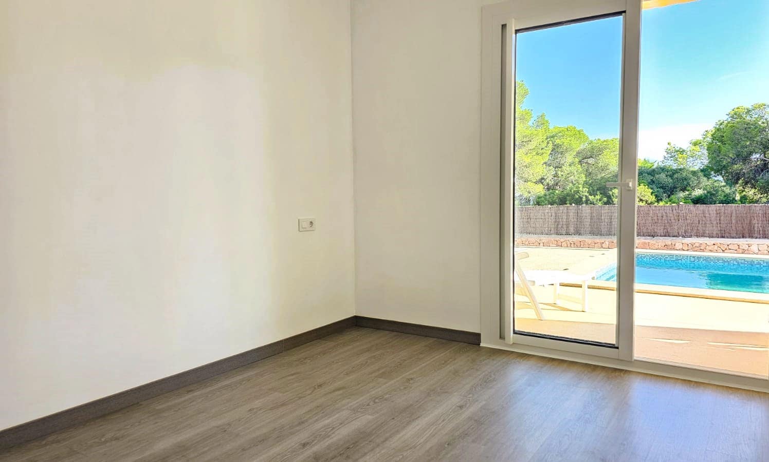 4 bedroom Villa for sale in Cala Pi with pool garage - € 950,000 (Ref: 8543240)