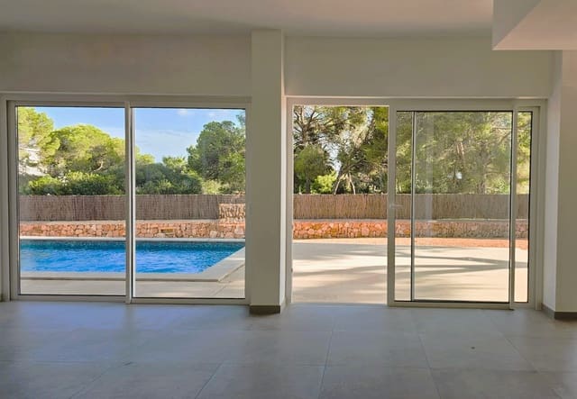 4 bedroom Villa for sale in Cala Pi, Llucmajor with pool garage - € 950,000 (Ref: 8543240)