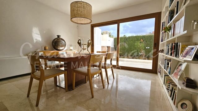 5 slaapkamer Halfvrijstaande villa te koop in Son Veri Nou, Llucmajor met garage - € 770.000 (Ref: 8780906)