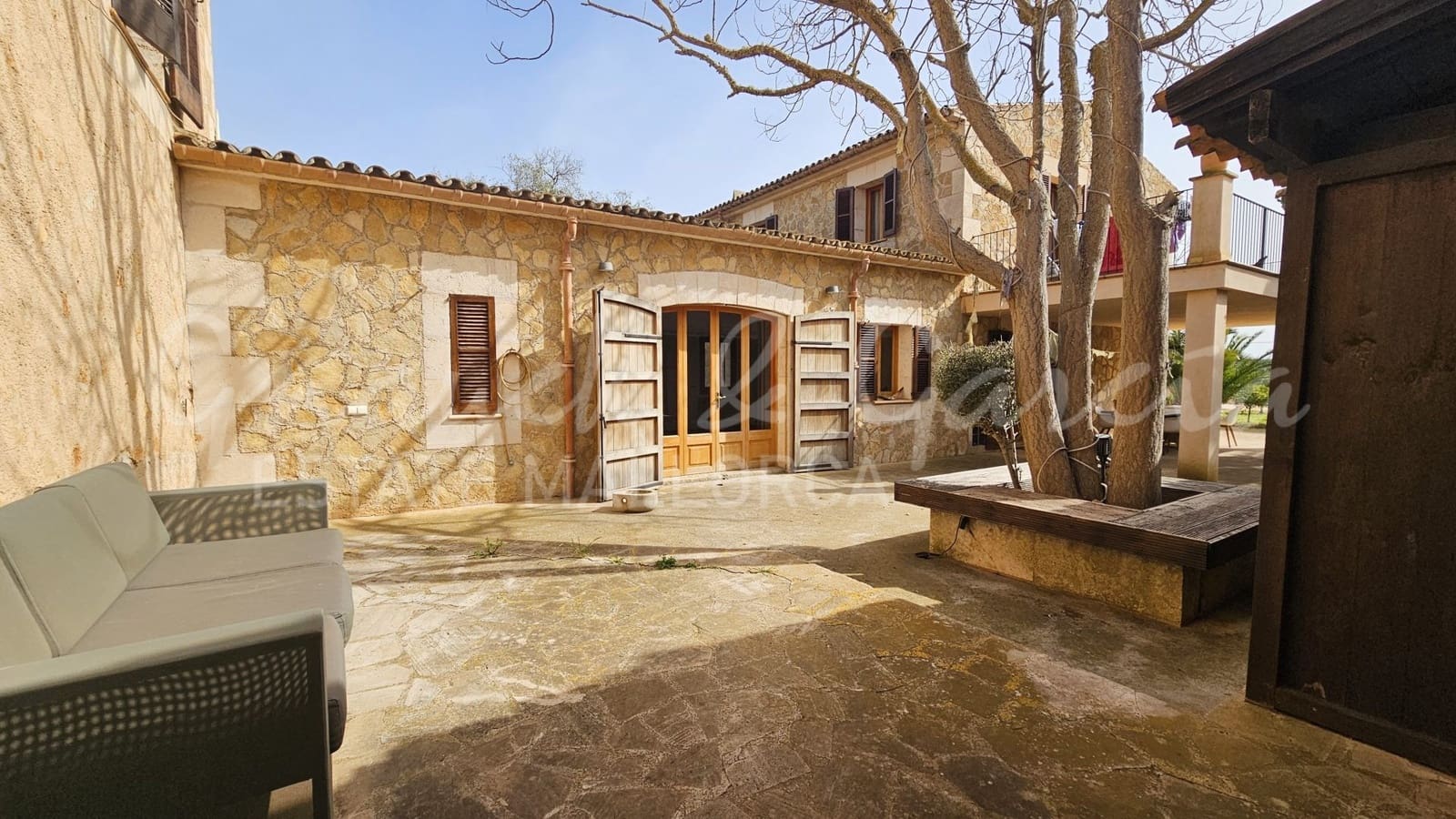 8 soveværelse Finca/Landehus til salg i Campos med swimmingpool garage - € 2.430.000 (Ref: 8837124)