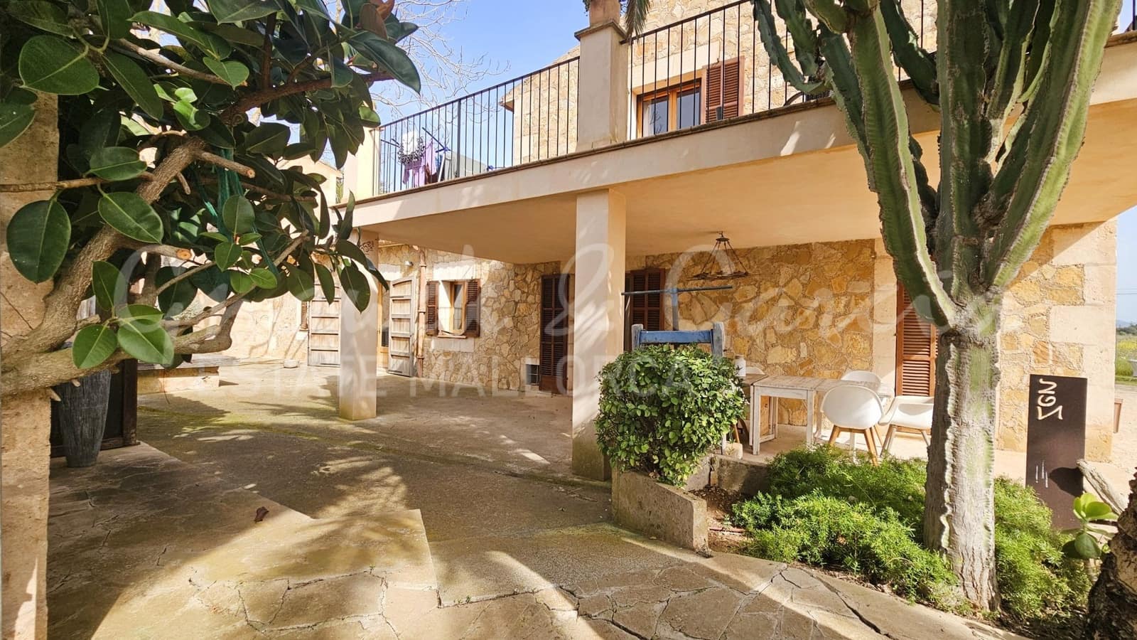 8 soveværelse Finca/Landehus til salg i Campos med swimmingpool garage - € 2.430.000 (Ref: 8837124)