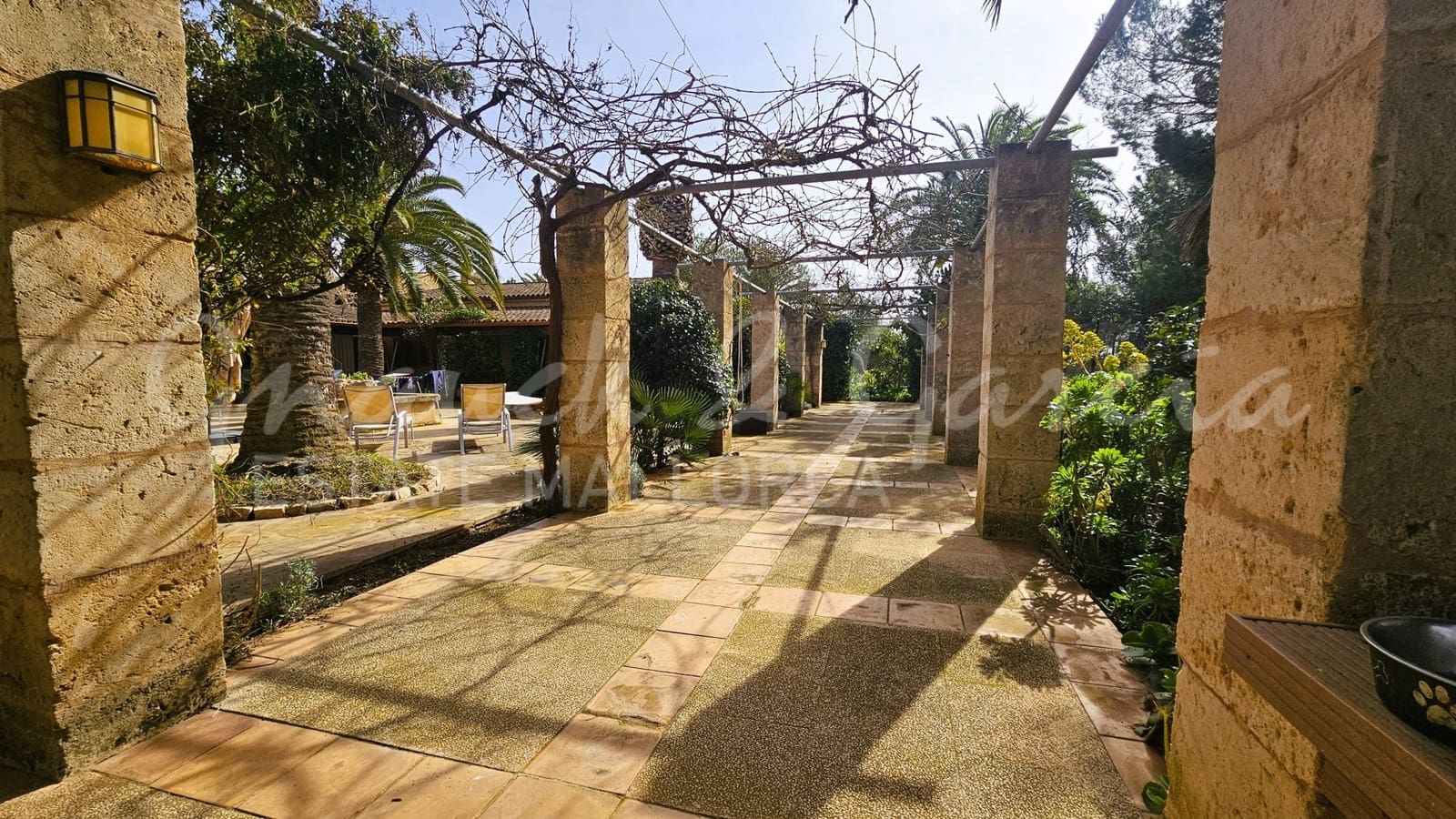 8 soveværelse Finca/Landehus til salg i Campos med swimmingpool garage - € 2.430.000 (Ref: 8837124)