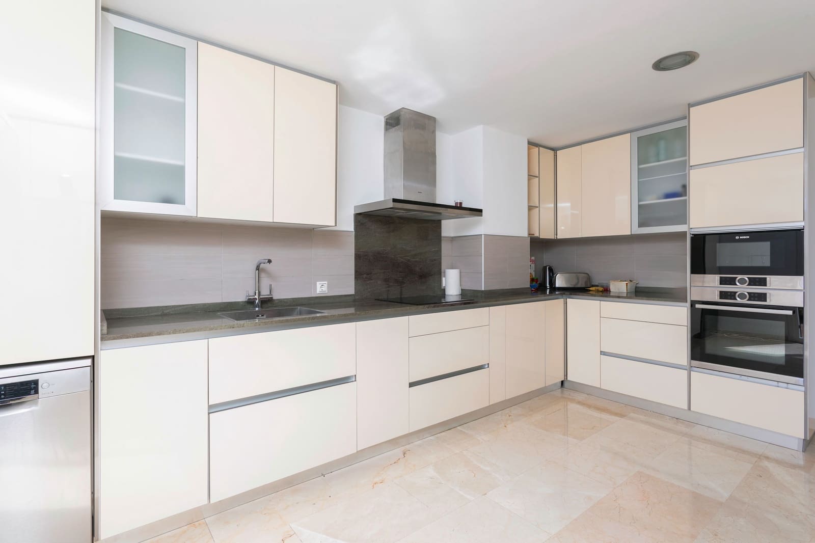 4 soveværelse Penthouse til salg i Puig de Ros med swimmingpool garage - € 895.000 (Ref: 8909706)