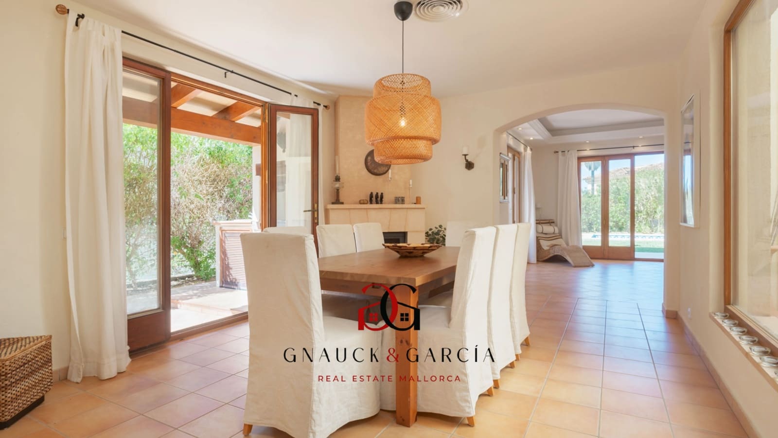 5 soverom Villa til salgs i Santa Ponsa med svømmebasseng garasje - € 2 790 000 (Ref: 8917303)