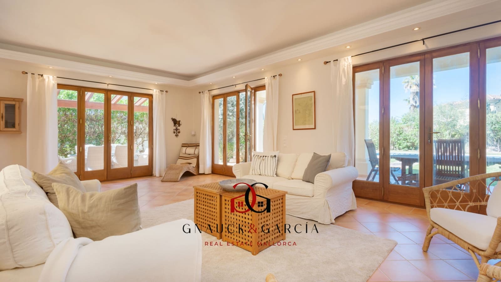 5 soverom Villa til salgs i Santa Ponsa med svømmebasseng garasje - € 2 790 000 (Ref: 8917303)