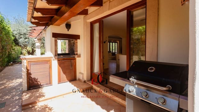 5 soverom Villa til salgs i Santa Ponsa, Calvià med svømmebasseng garasje - € 2 790 000 (Ref: 8917303)