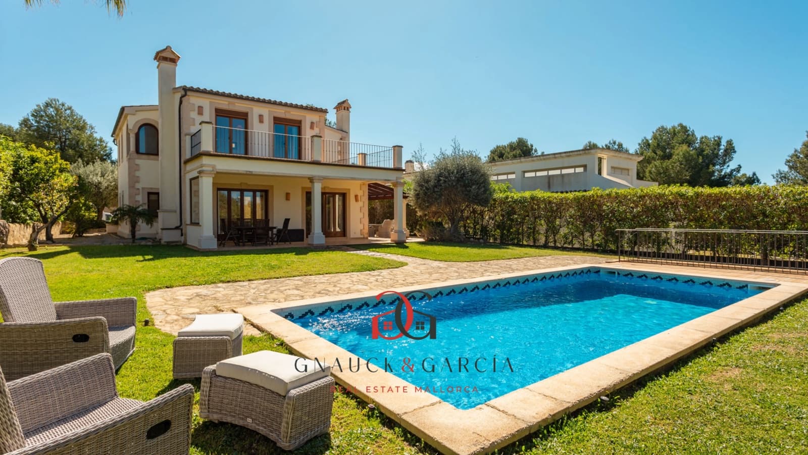 5 soverom Villa til salgs i Santa Ponsa med svømmebasseng garasje - € 2 790 000 (Ref: 8917303)