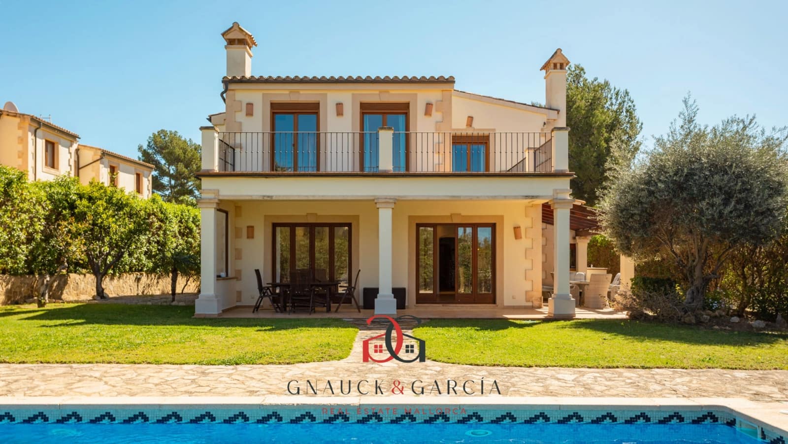 5 soverom Villa til salgs i Santa Ponsa med svømmebasseng garasje - € 2 790 000 (Ref: 8917303)