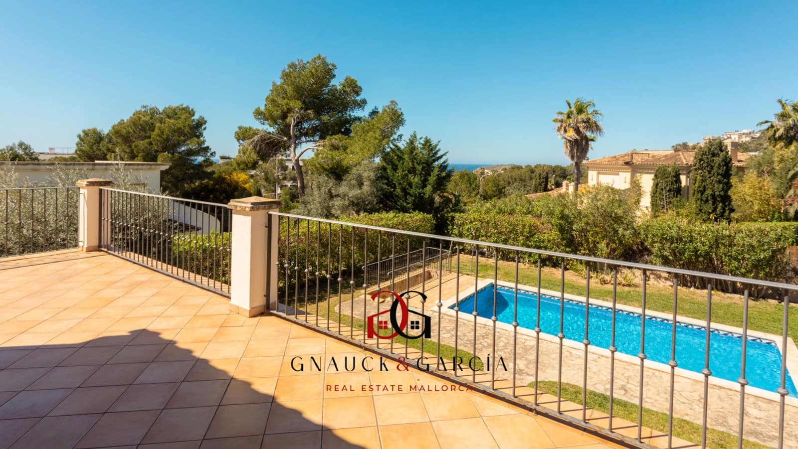 5 soverom Villa til salgs i Santa Ponsa med svømmebasseng garasje - € 2 790 000 (Ref: 8917303)