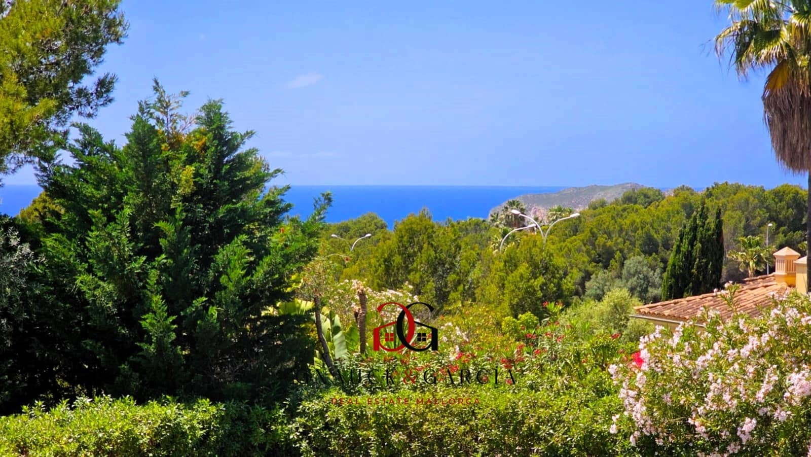 5 soverom Villa til salgs i Santa Ponsa med svømmebasseng garasje - € 2 790 000 (Ref: 8917303)