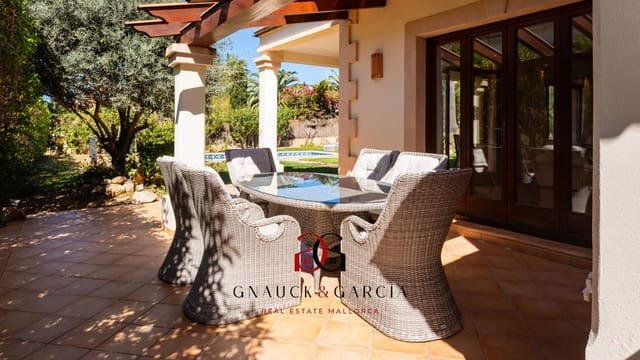 5 soverom Villa til salgs i Santa Ponsa, Calvià med svømmebasseng garasje - € 2 790 000 (Ref: 8917303)