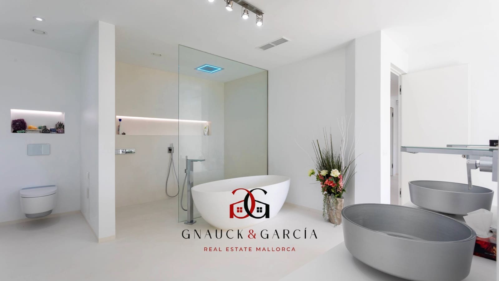 4 soverom Villa til salgs i Peguera / Paguera med svømmebasseng garasje - € 3 950 000 (Ref: 9383735)