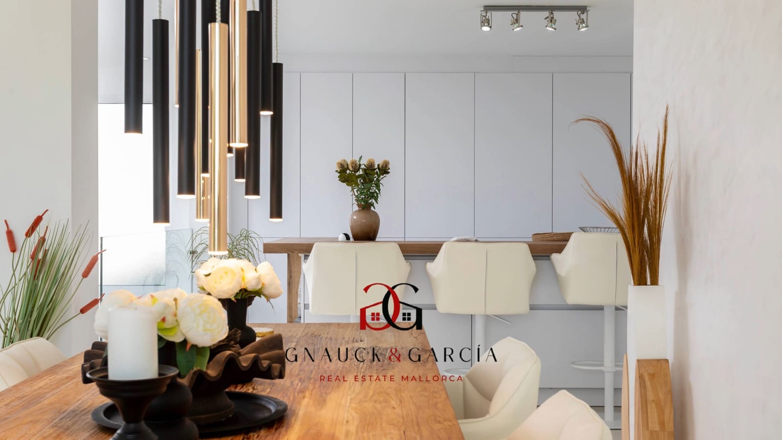 4 soverom Villa til salgs i Peguera / Paguera med svømmebasseng garasje - € 3 950 000 (Ref: 9383735)