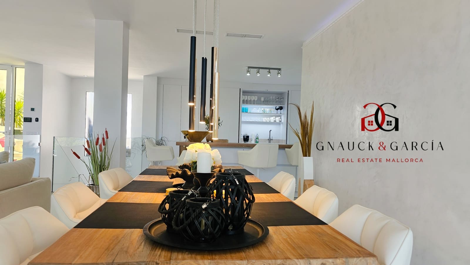 4 soverom Villa til salgs i Peguera / Paguera med svømmebasseng garasje - € 3 950 000 (Ref: 9383735)