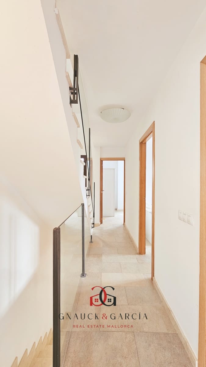 3 slaapkamer Halfvrijstaande villa te koop in Badia Blava met zwembad garage - € 849.000 (Ref: 9388651)