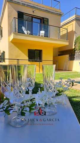 3 quarto Moradia Geminada para venda em Badia Blava, Llucmajor com piscina garagem - 849 000 € (Ref: 9388651)