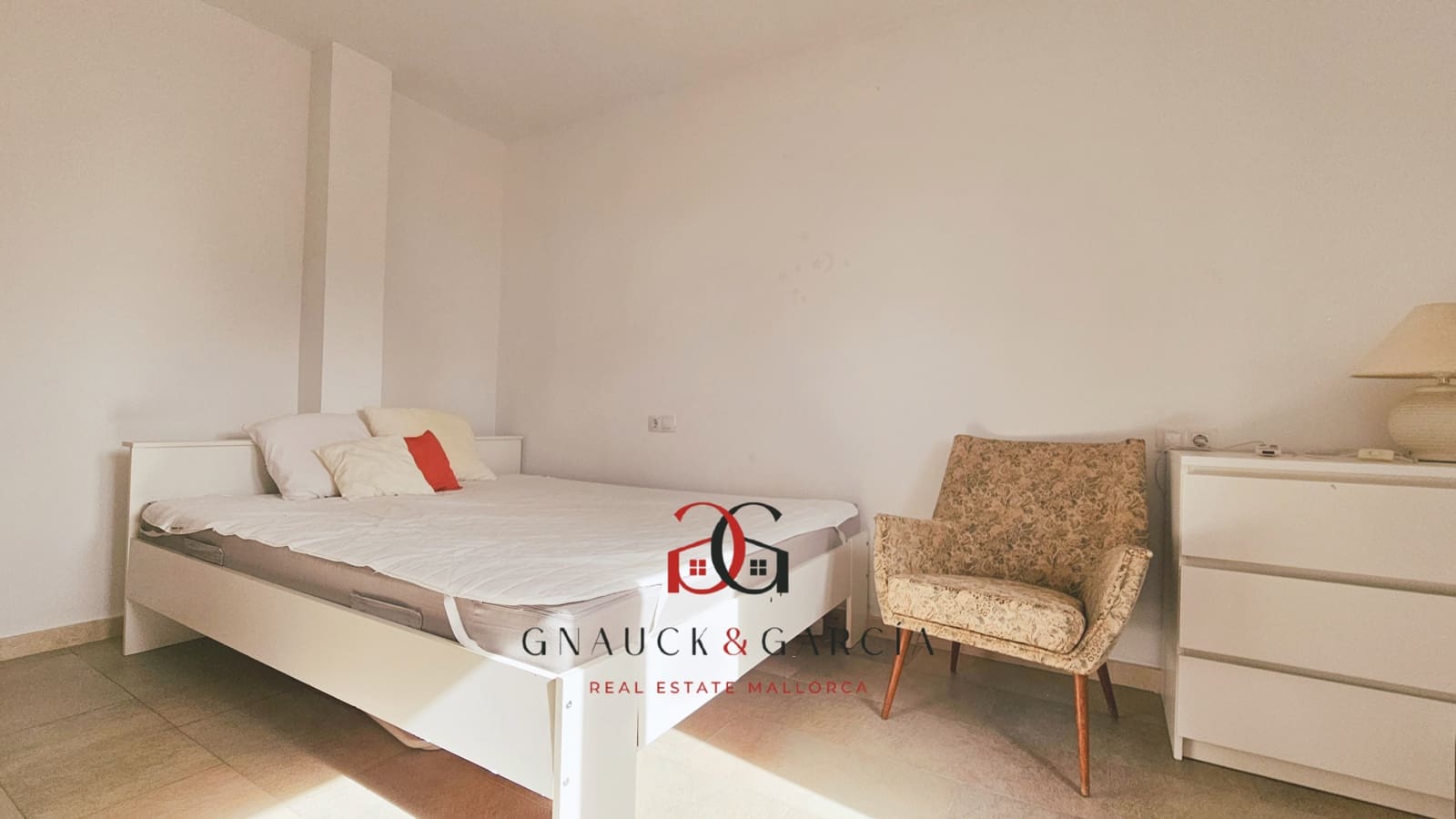 3 slaapkamer Halfvrijstaande villa te koop in Badia Blava met zwembad garage - € 849.000 (Ref: 9388651)