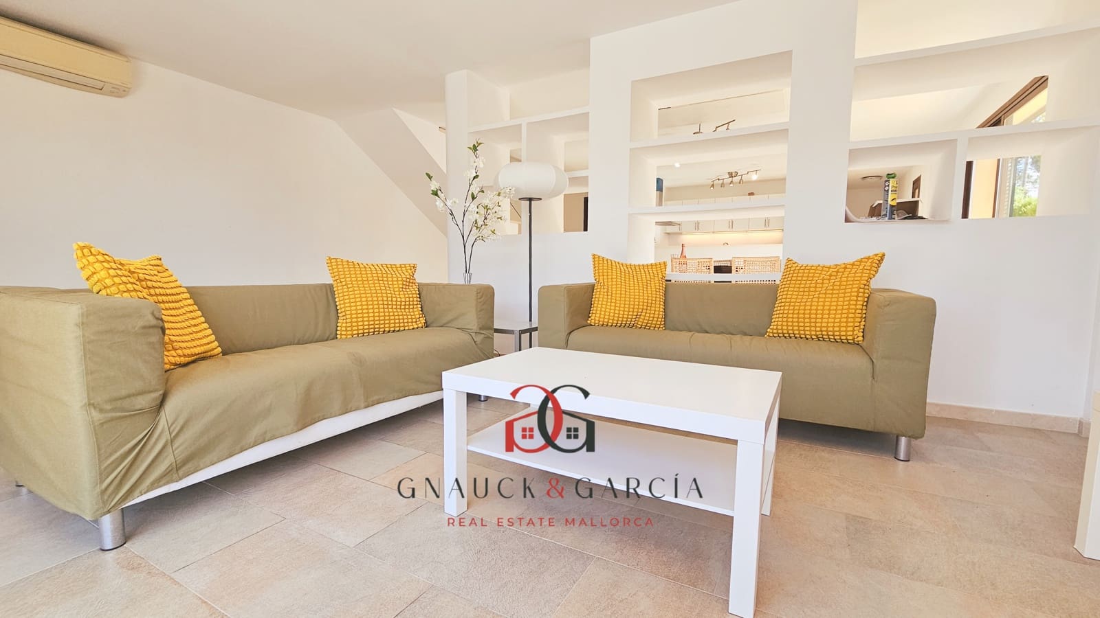 3 slaapkamer Halfvrijstaande villa te koop in Badia Blava met zwembad garage - € 849.000 (Ref: 9388651)