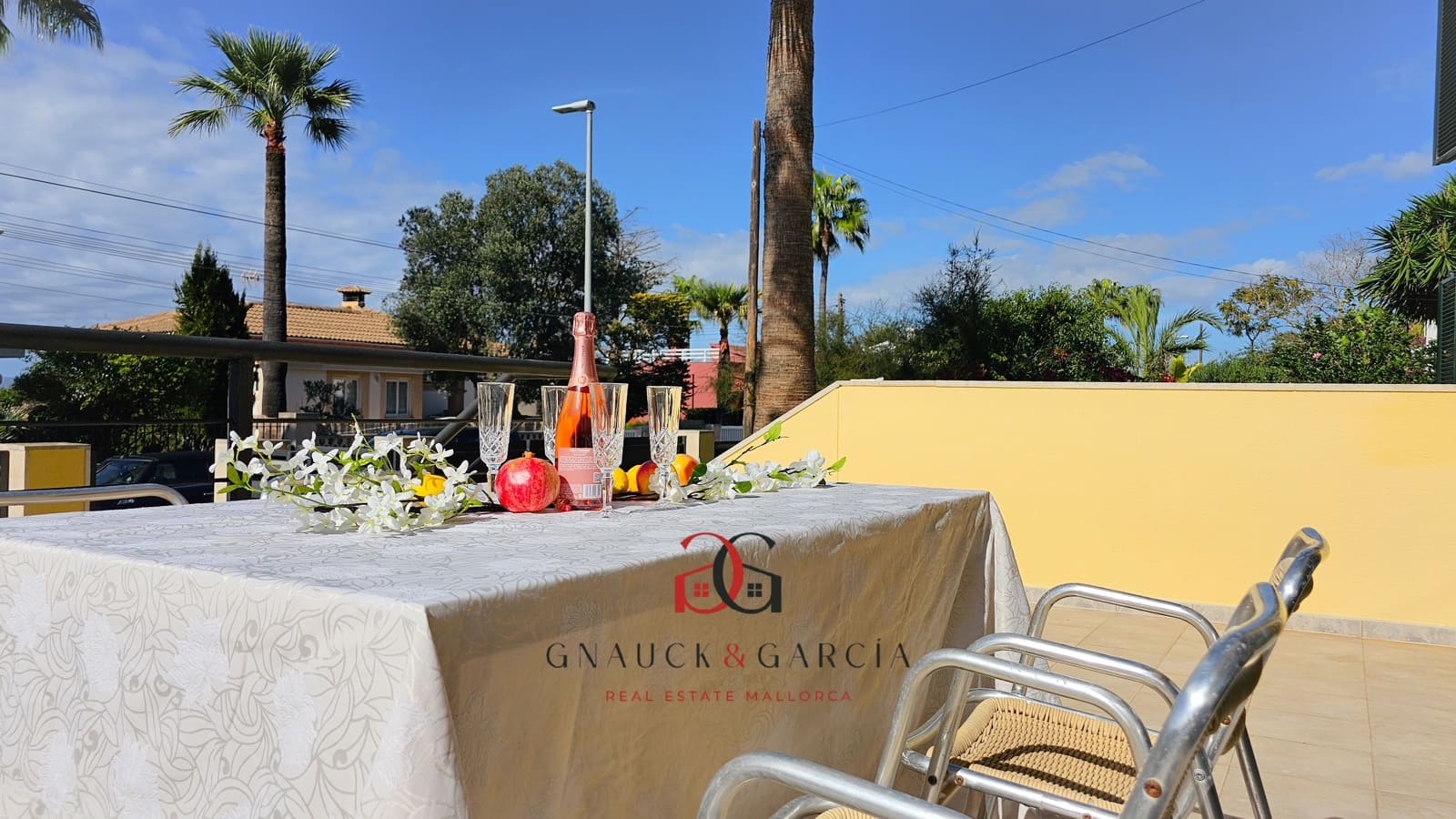 3 slaapkamer Halfvrijstaande villa te koop in Badia Blava met zwembad garage - € 849.000 (Ref: 9388651)