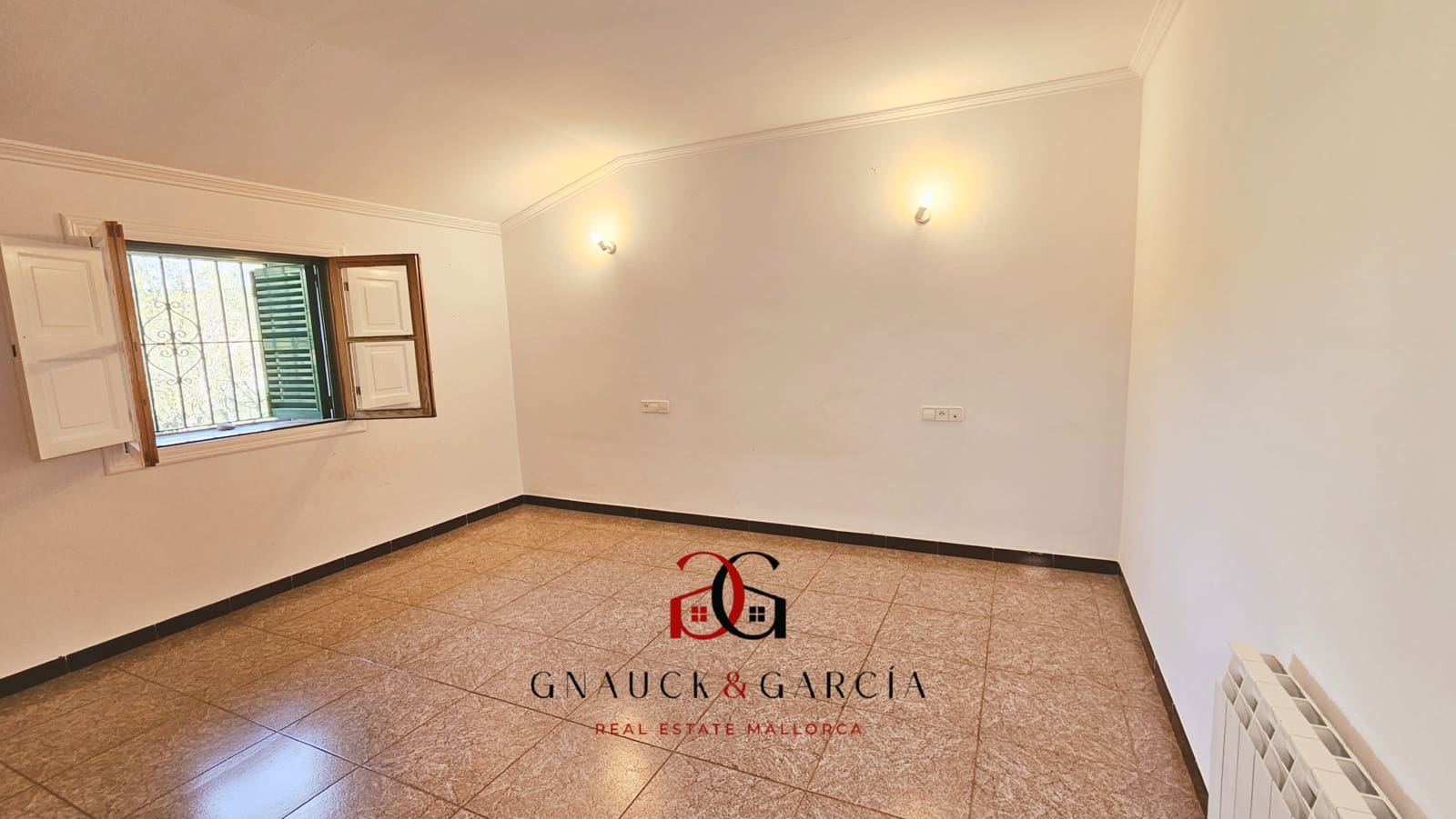 4 soveværelse Finca/Landehus til salg i Establiments - € 1.270.000 (Ref: 9405866)