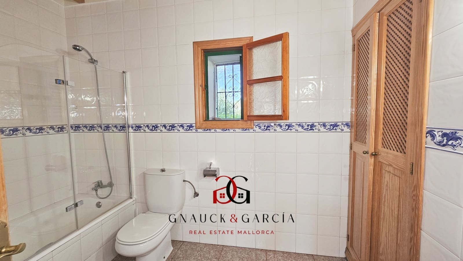 4 soveværelse Finca/Landehus til salg i Establiments - € 1.270.000 (Ref: 9405866)