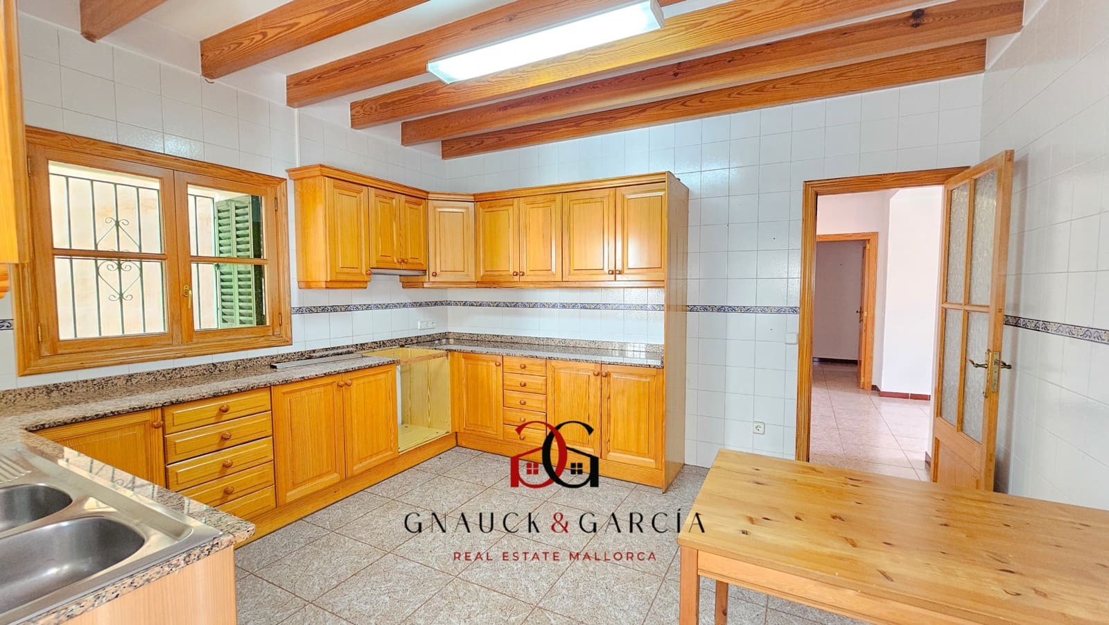 4 soveværelse Finca/Landehus til salg i Establiments - € 1.270.000 (Ref: 9405866)