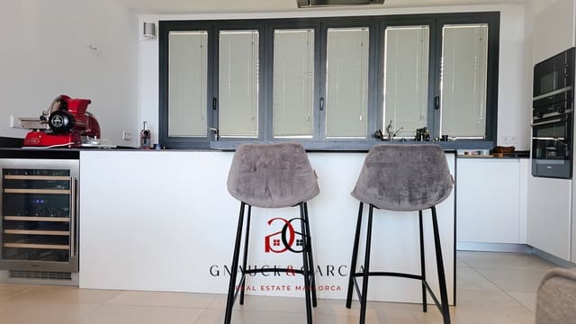 3 soveværelse Lejlighed til salg i San Agustín / Sant Agustí, Palma de Mallorca med swimmingpool garage - € 1.475.000 (Ref: 9412891)