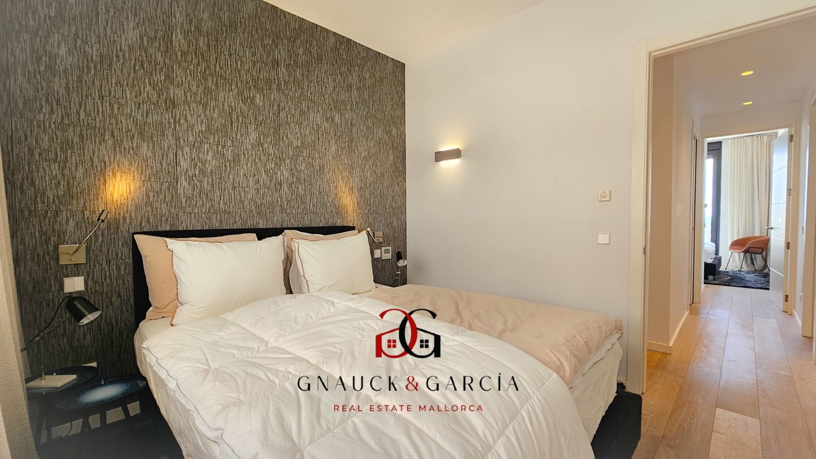 3 bedroom Apartment for sale in San Agustin / Sant Agusti with pool garage - € 1,475,000 (Ref: 9412891)