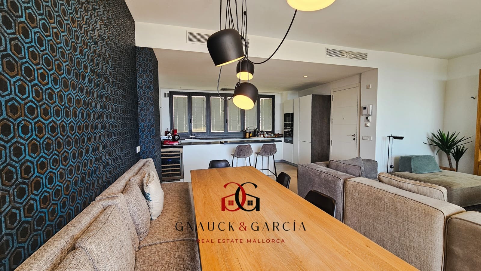 3 bedroom Apartment for sale in San Agustin / Sant Agusti with pool garage - € 1,475,000 (Ref: 9412891)