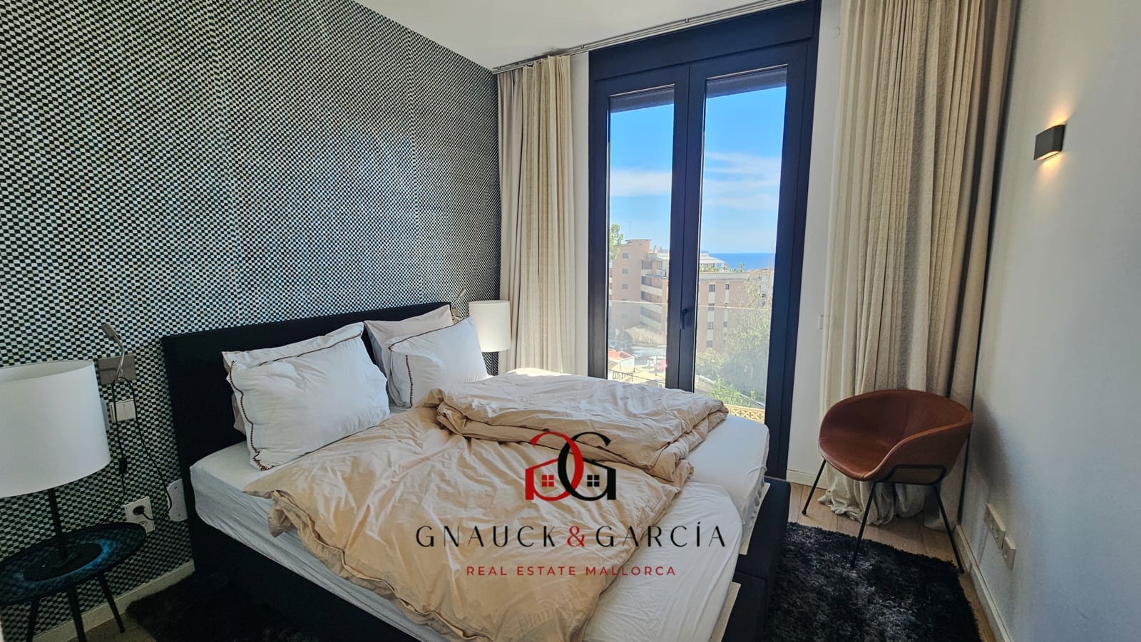 3 bedroom Apartment for sale in San Agustin / Sant Agusti with pool garage - € 1,475,000 (Ref: 9412891)