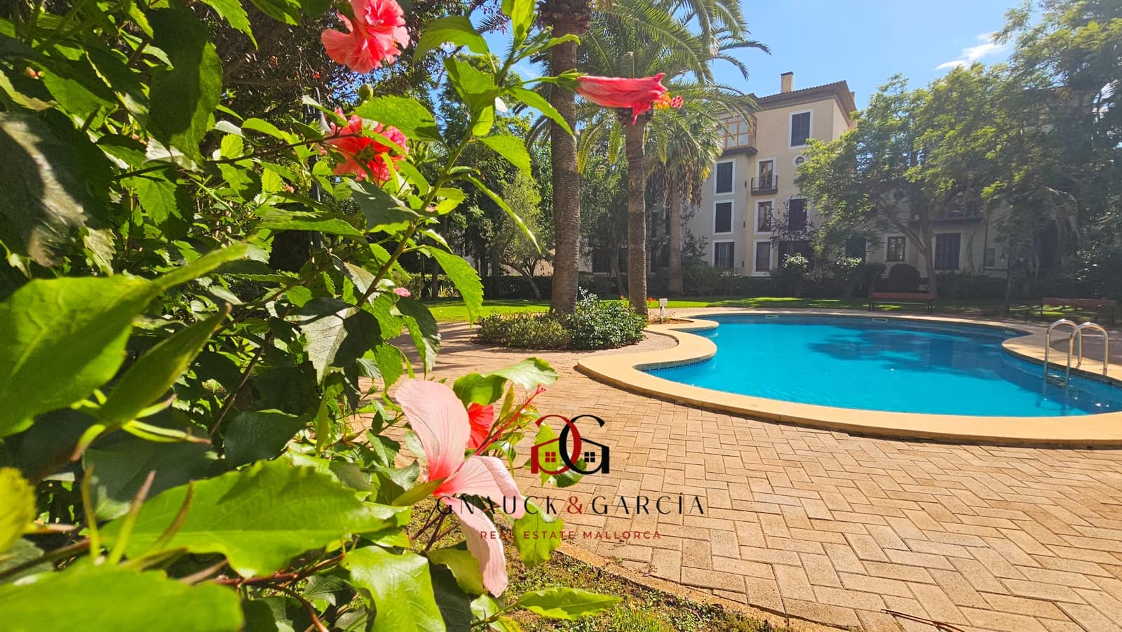 2 bedroom Apartment for sale in Palma de Mallorca with pool garage - € 695,000 (Ref: 9413114)