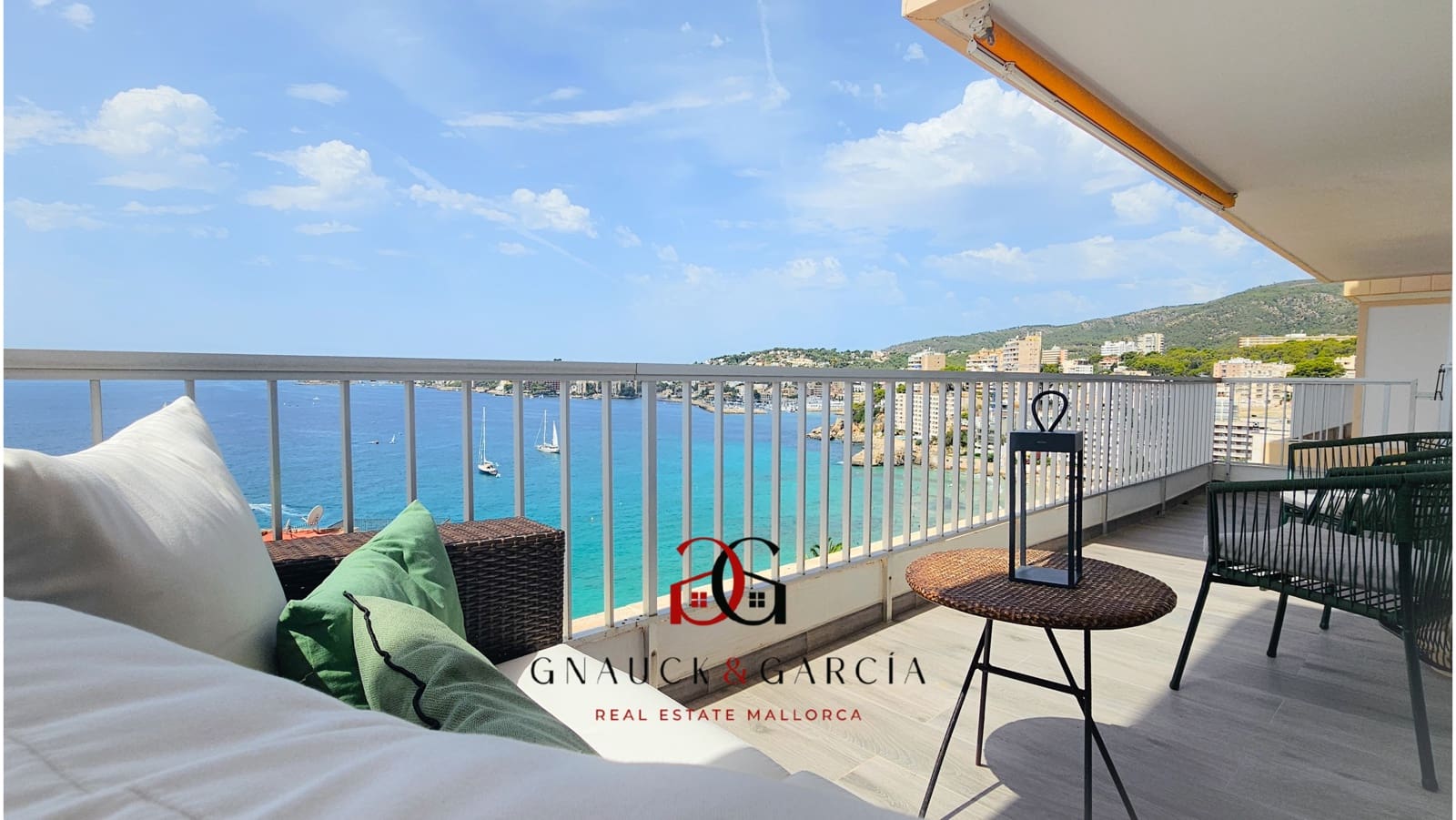 4 soveværelse Lejlighed til salg i Cala Mayor med garage - € 1.680.000 (Ref: 9415333)