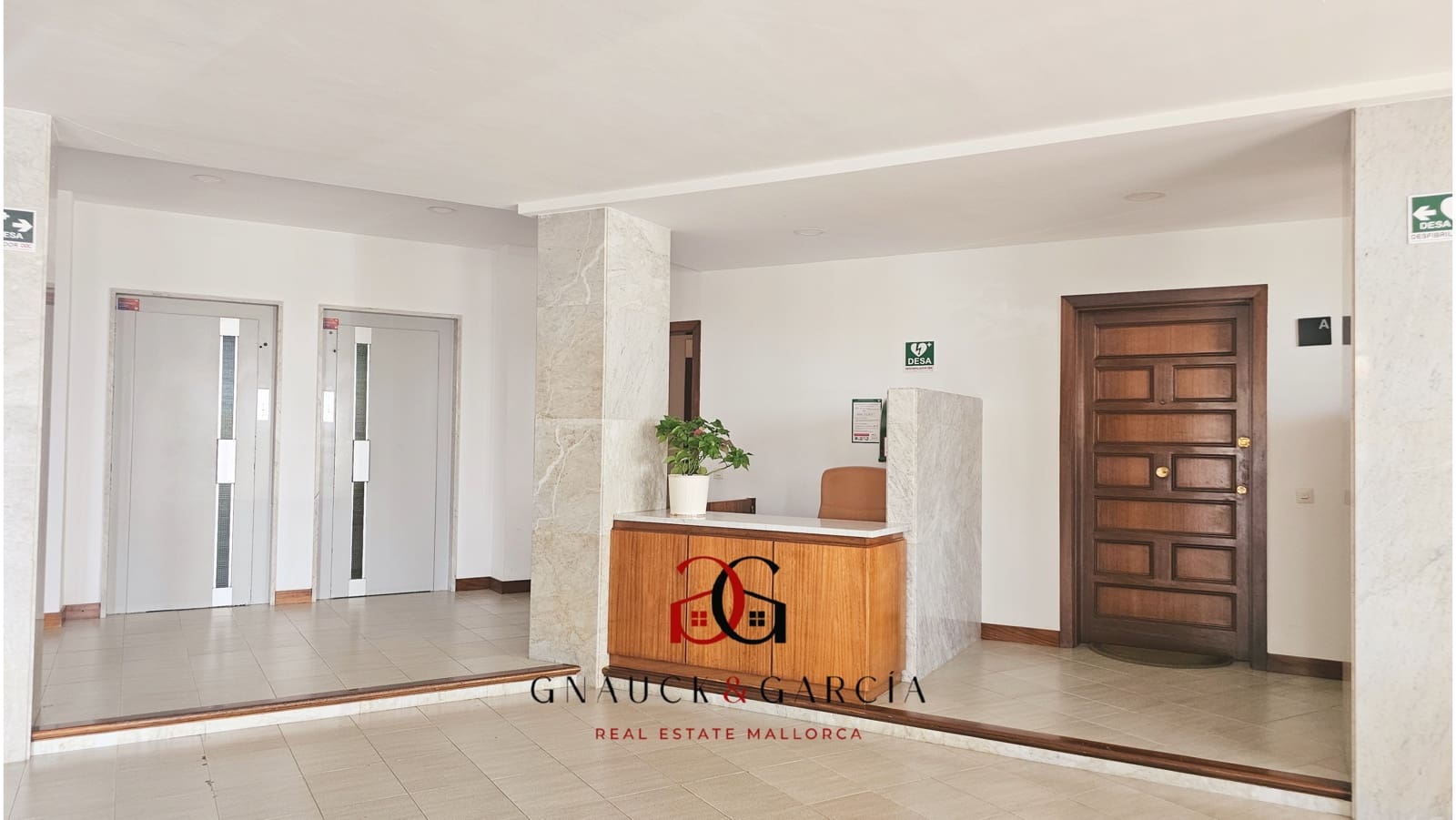 4 soveværelse Lejlighed til salg i Cala Mayor med garage - € 1.680.000 (Ref: 9415333)